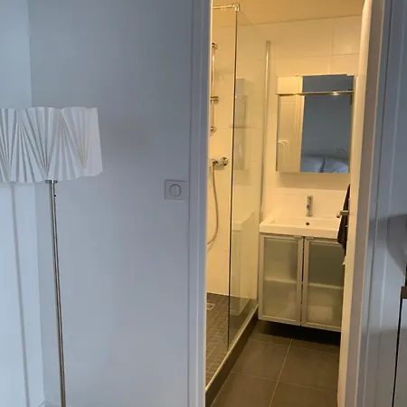 Grand Au Coeur De Refait A Neuf Apartment Paris